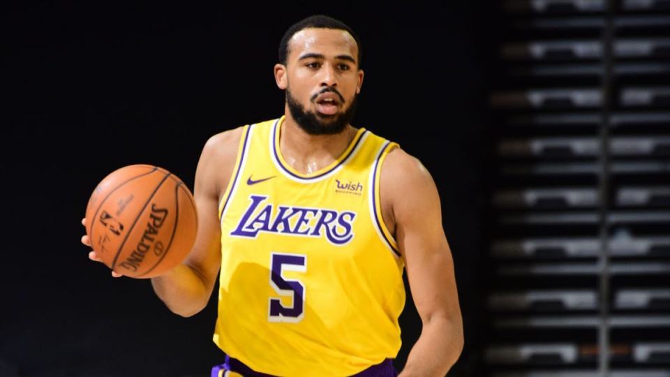  湖人交易传闻涉拉塞尔换鹈鹕锋线悍将  